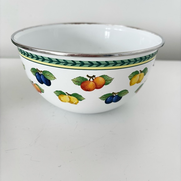 Villeroy & Boch Vintage SET OF TWO French Garden Metal serving Mixing Bowls - Picture 8 of 17